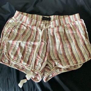 Linen shorts